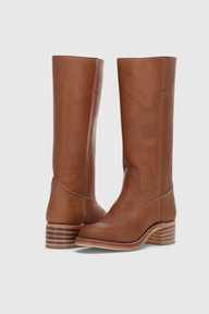 Women’s Modern Classic Boots | All-Season Style | Comfortable Fit