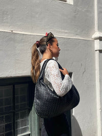 Large Everyday Tote Handbag | Spacious & Stylish | Elegant Design | Versatile Use