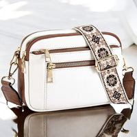 Women’s Shoulder Bag in Classic Crossbody Style | Spacious Everyday Handbag
