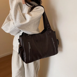 Women’s Shoulder Bag in Classic Crossbody Style | Elegant Everyday Handbag