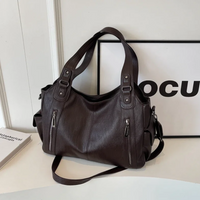 Women’s Shoulder Bag in Classic Crossbody Style | Elegant Everyday Handbag