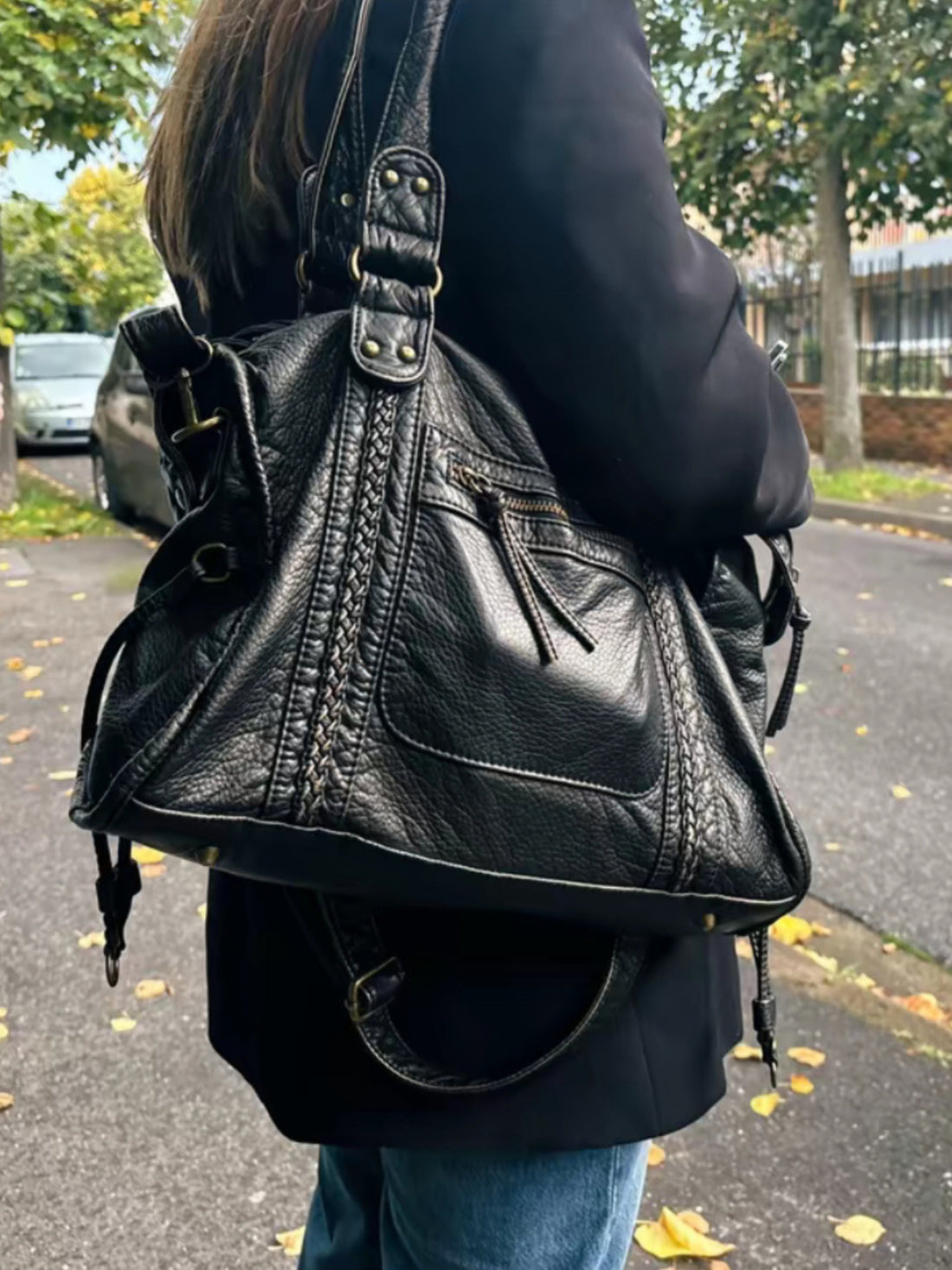 Women's Shoulder Bag | Compact Crossbody | Vegan Leather | Timeless Design
