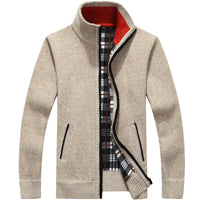 Men’s Fleece Zip-Up Jacket with Checked Lining | Warm Winter Coat