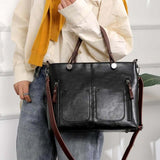 Elegant Shoulder Bag | Scratch-Resistant | Water-Repellent | Timeless Design