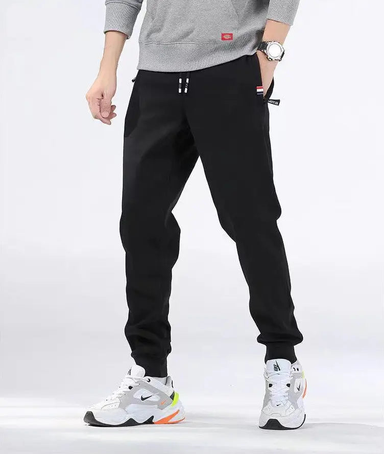 Men’s Fleece-Lined Joggers in Winter Style | Warm Tracksuit Bottoms