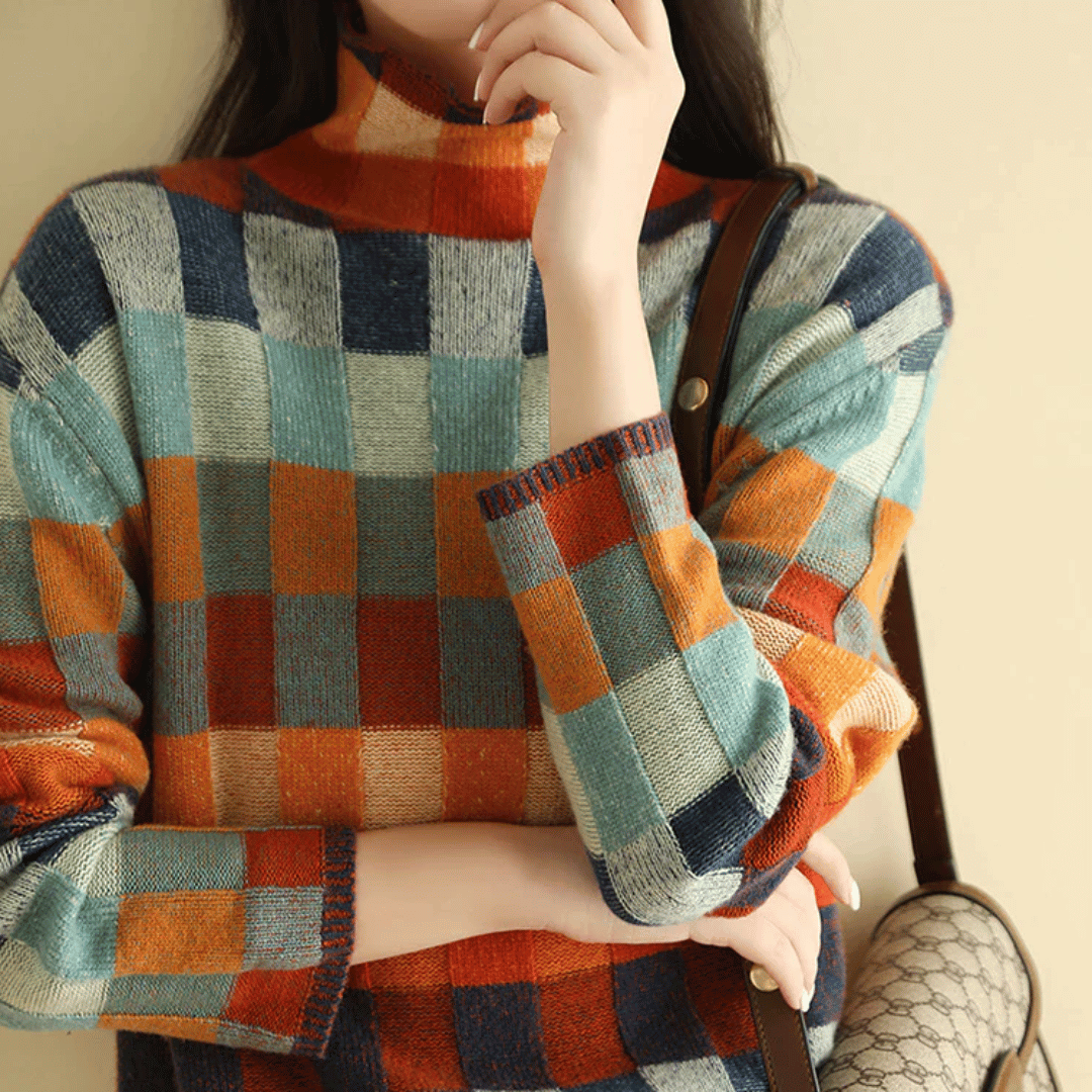 Women’s Turtleneck Jumper in Classic Roll Neck Style | Elegant Winter Knitwear