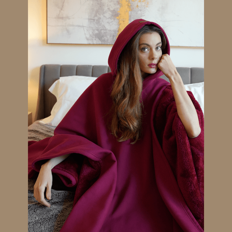 Women’s Hooded Poncho in Relaxed Draped Fit | Stylish Winter Coat