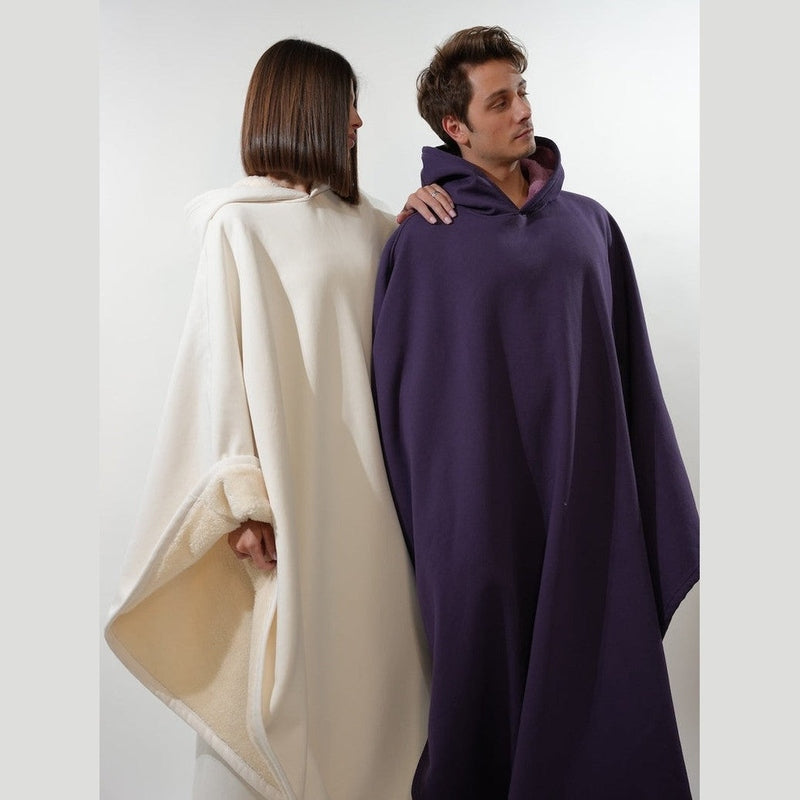 Women’s Hooded Poncho in Relaxed Draped Fit | Stylish Winter Coat