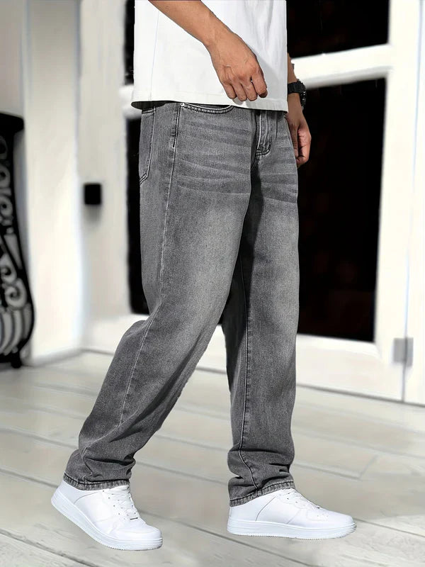 Men’s Straight Leg Jeans in Classic Denim Fit | Versatile Everyday Casual Trousers