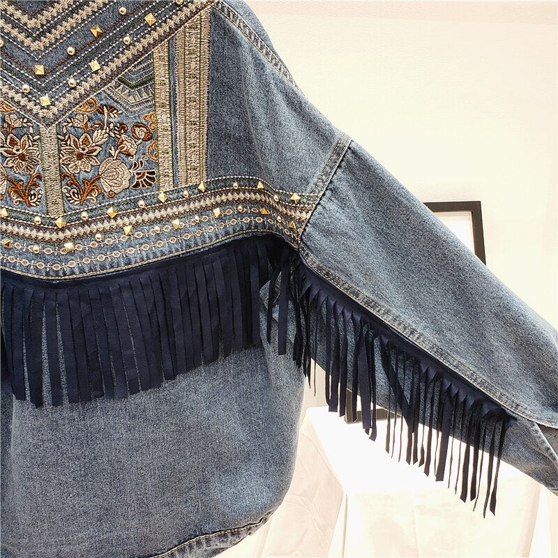 Women’s Denim Jacket in Classic Casual Style | Stylish Ladies Jacket