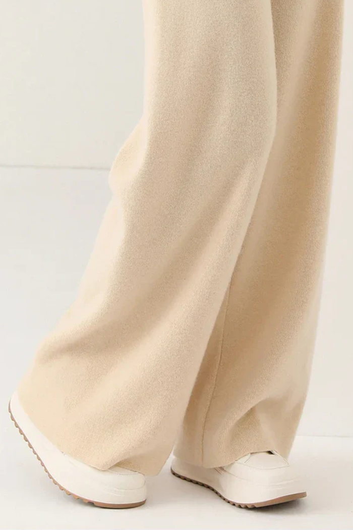 Women’s Wide Leg Trousers in High Waisted Style | Elegant Ladies Pants