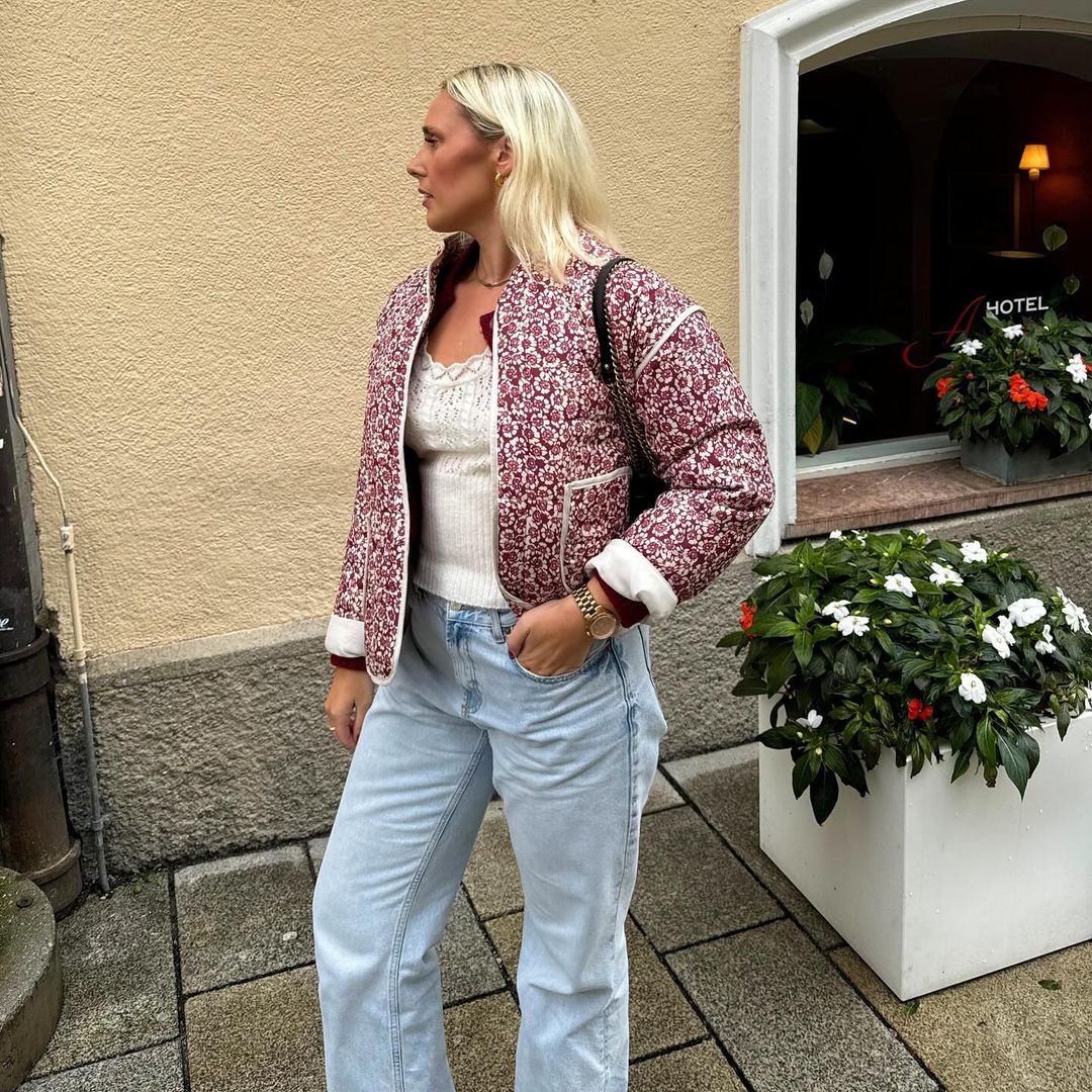 Women’s Quilted Jacket | Floral Print | Lightweight Design | Casual Smart Layer