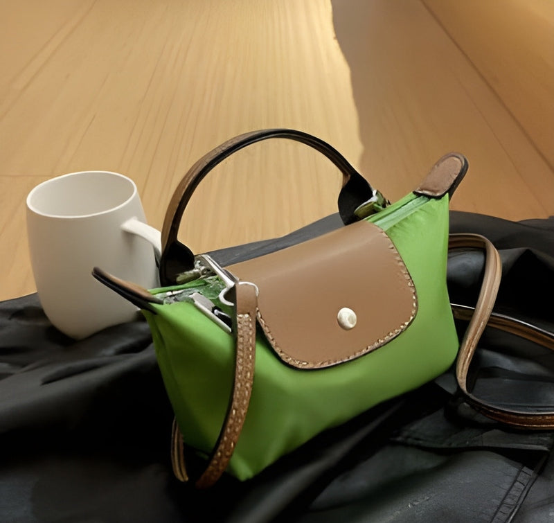 Women’s Handbag in Classic Everyday Style | Elegant Shoulder Bag for Ladies