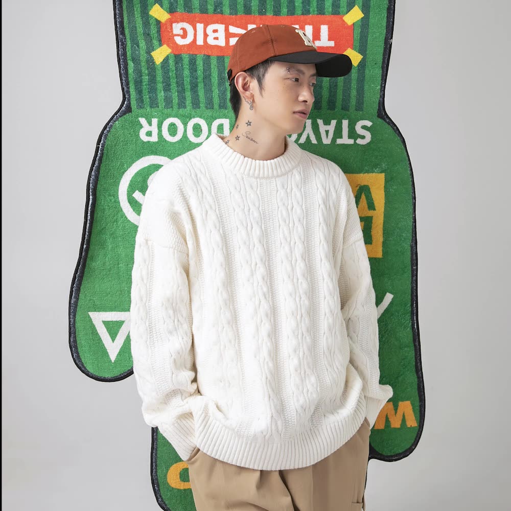 Men’s Cable Knit Sweater in Classic Winter Style | Warm Knitted Jumper