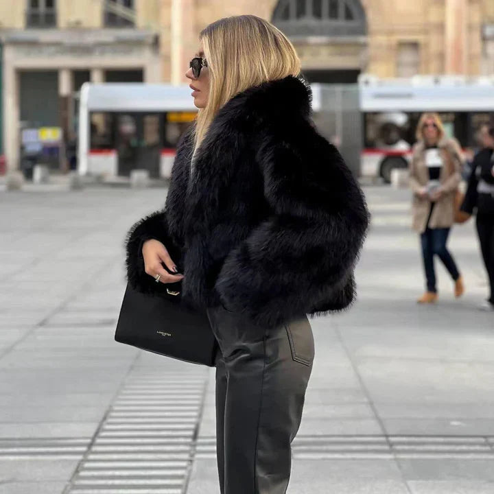 Women’s Faux Fur Winter Coat with Fold-Over Collar | Elegant Fluffy Jacket