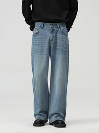 Men’s Loose Fit Jeans in Casual Streetwear Style | Wide Leg Denim Trousers