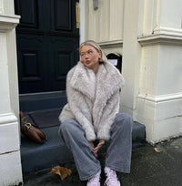 Women’s Faux Fur Winter Coat with Fold-Over Collar | Elegant Fluffy Jacket