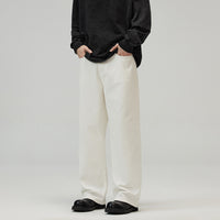 Men’s Loose Fit Jeans in Minimal Streetwear Style | Wide Leg Casual Trousers