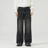 Men’s Loose Fit Jeans in Casual Streetwear Style | Wide Leg Denim Trousers