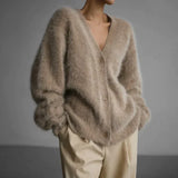 Soft Knit Buttoned Cardigan | Relaxed Fit | Warm Autumn Comfort | Casual Layer