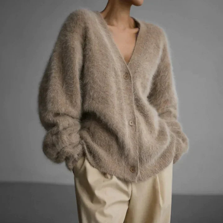 Soft Knit Buttoned Cardigan | Relaxed Fit | Warm Autumn Comfort | Casual Layer