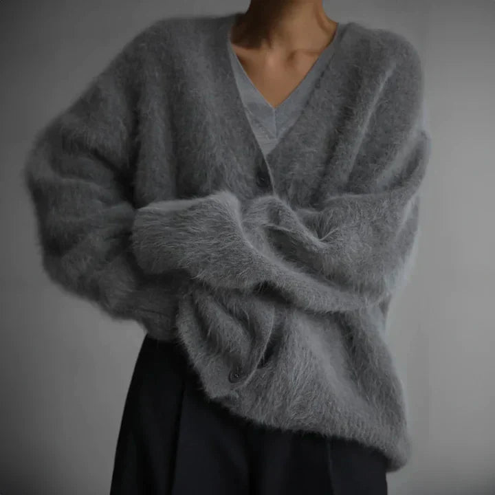 Soft Knit Buttoned Cardigan | Relaxed Fit | Warm Autumn Comfort | Casual Layer