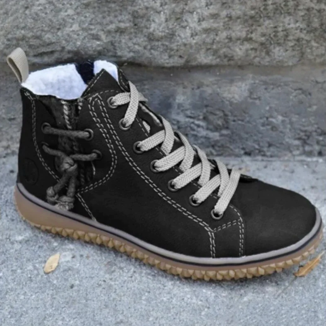 Unisex Vintage Winter Boots with Warm Lining | Comfortable Lace Up Shoes