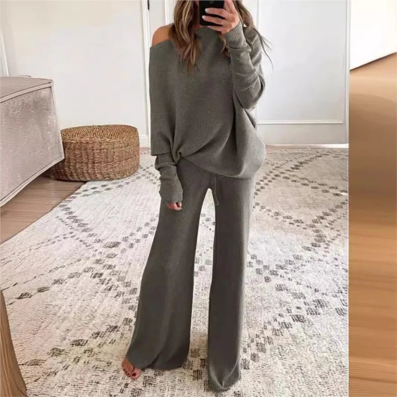 Women’s Two Piece Lounge Set with Relaxed Fit | Casual Ladies Loungewear
