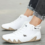Men’s Barefoot Shoes in Natural Walking Style | Comfortable Waterproof Trainers