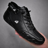 Men’s Barefoot Shoes in Natural Walking Style | Comfortable Waterproof Trainers