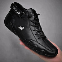Men’s Barefoot Shoes in Natural Walking Style | Comfortable Waterproof Trainers