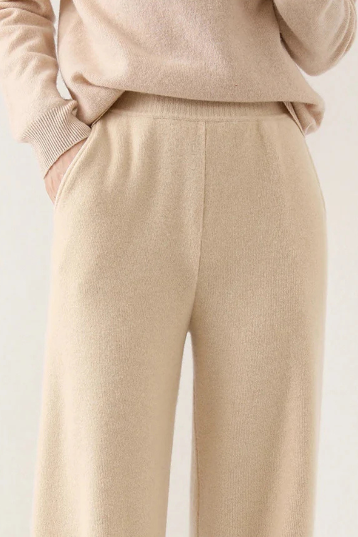 Women’s Wide Leg Trousers in High Waisted Style | Elegant Ladies Pants