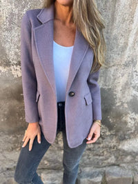 Women’s Lapel Long Sleeve Jacket in Casual Fit | Stylish Lightweight Ladies Coat