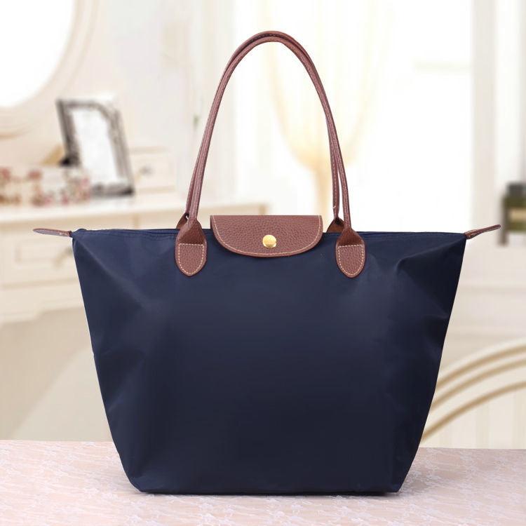 Women’s Shoulder Bag in Structured Crossbody Style | Elegant Everyday Handbag
