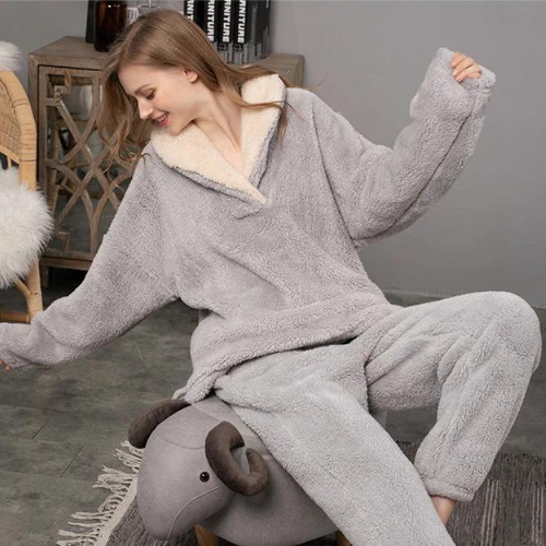 Women’s Fleece Pyjama Set with Long Sleeves | Warm Winter Nightwear