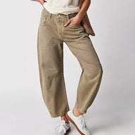 Women’s Wide Leg Jeans in Modern Relaxed Fit | Flattering Casual Trousers